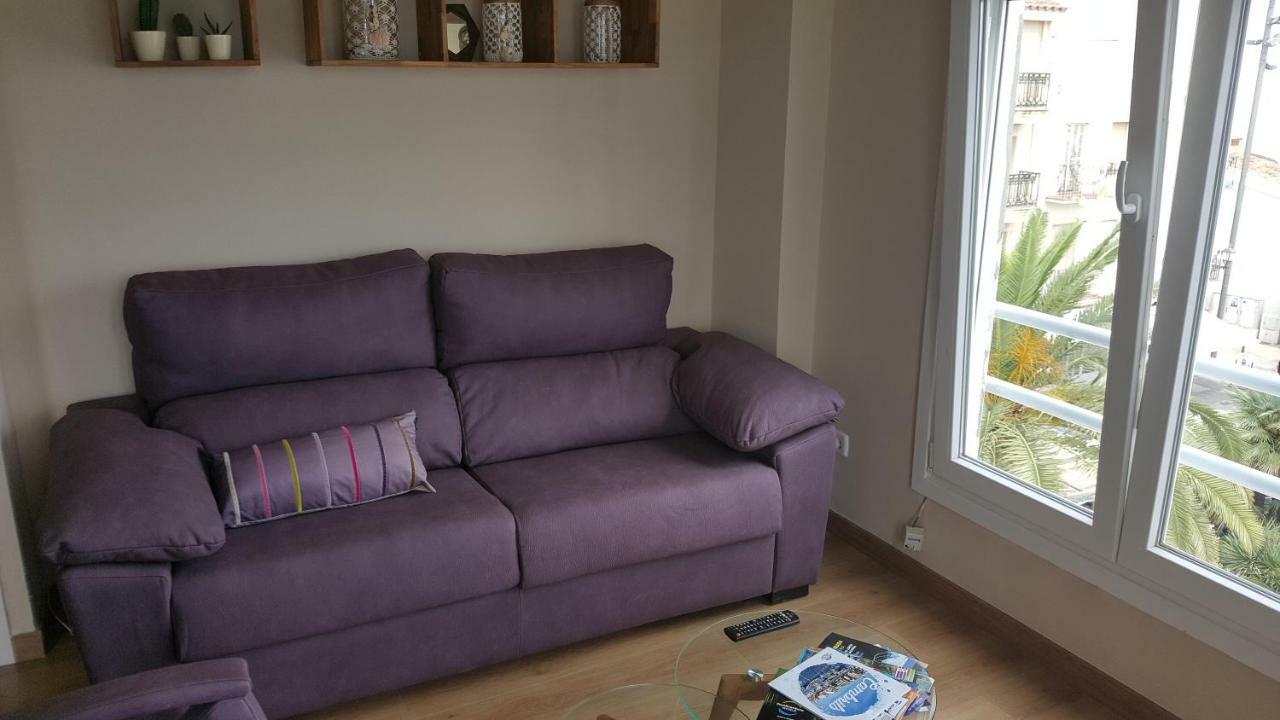 Apartament Marina Port カンブリルス エクステリア 写真