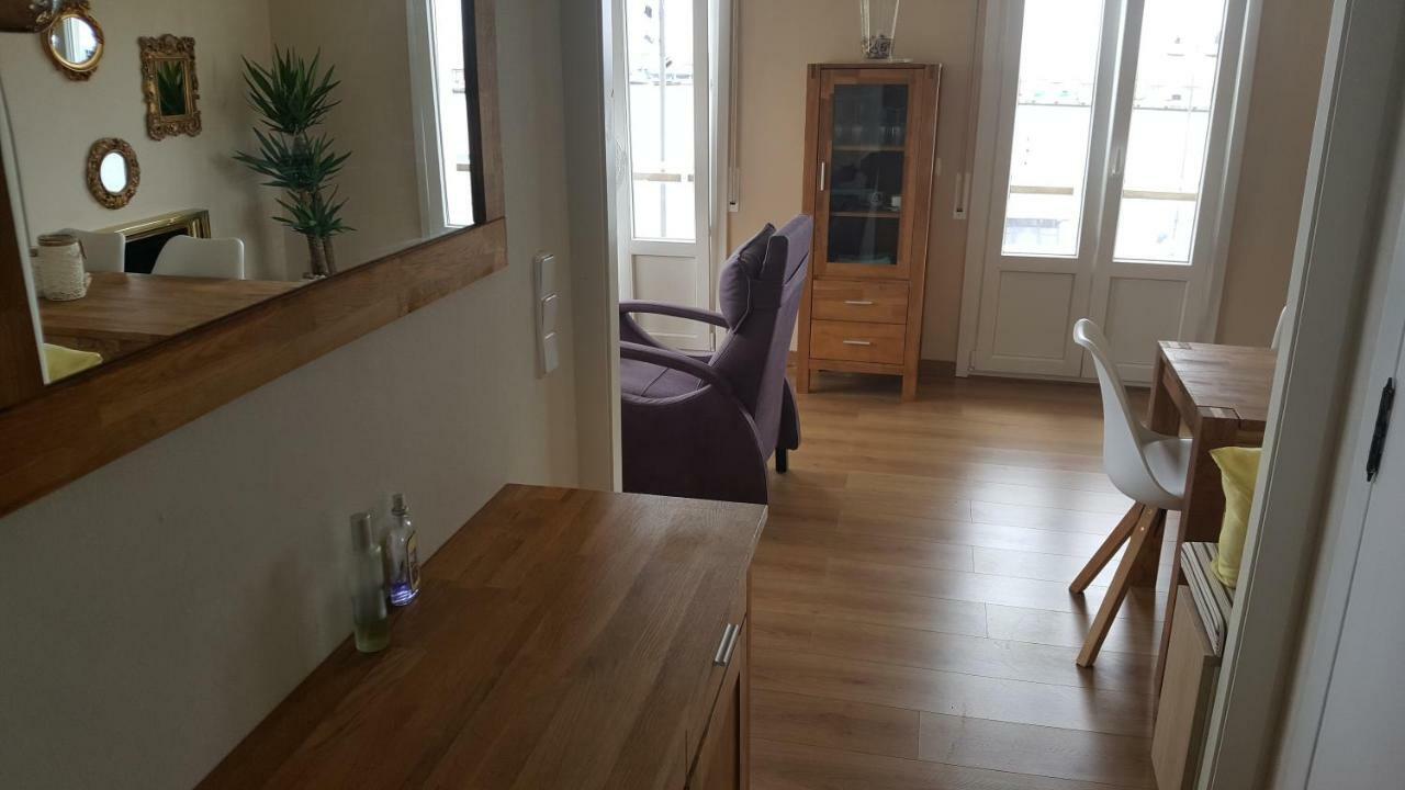 Apartament Marina Port カンブリルス エクステリア 写真